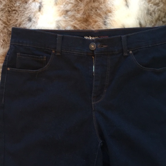 Style & Co. Jeans - Modern Boot - Tummy Control - Picture 5 of 9